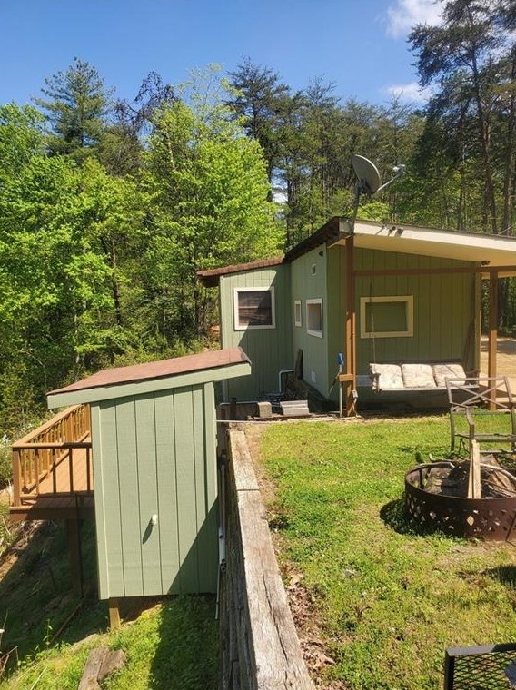 568 Yonah Lk Rd, Toccoa, GA 30577
