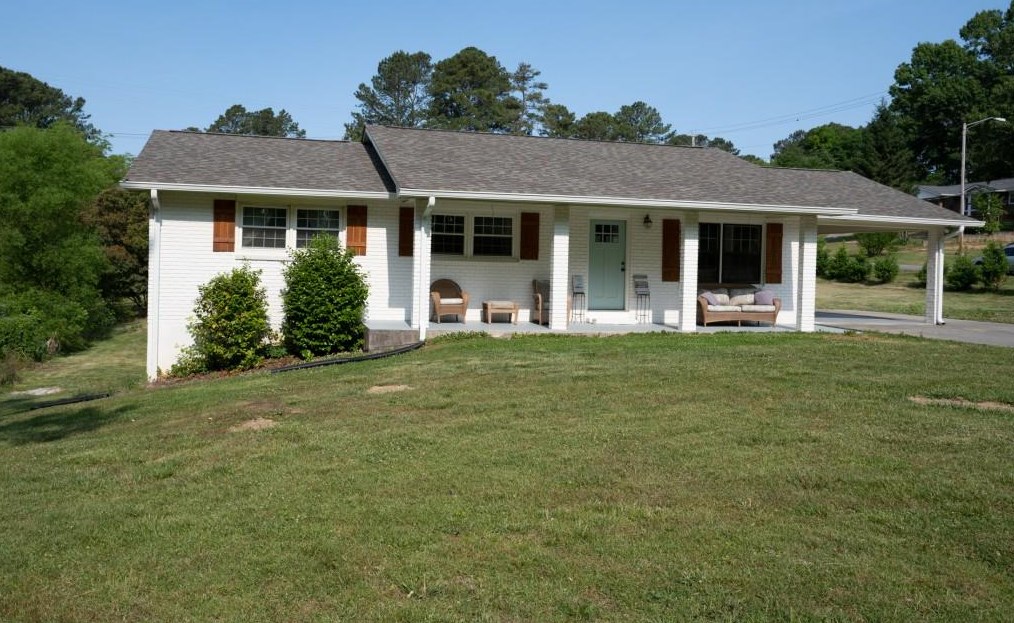 4158 Etowah Dr, Acworth, GA 30102-3107