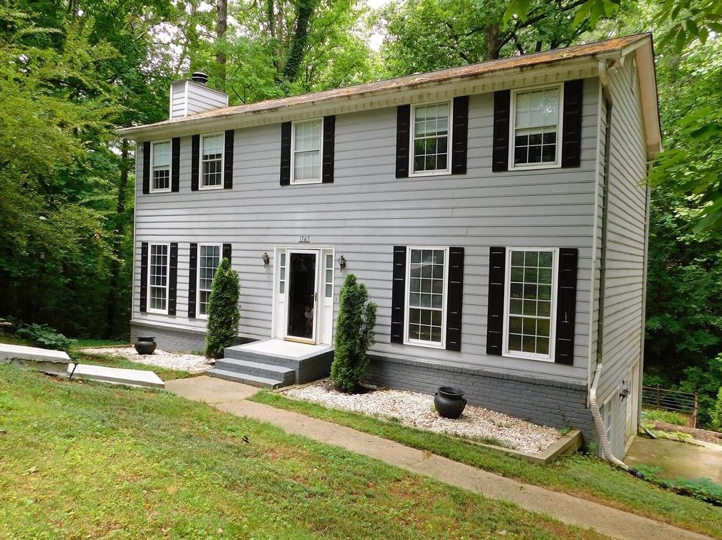 1747 Cedar Ridge Ct, Smyrna, GA 30080-5645