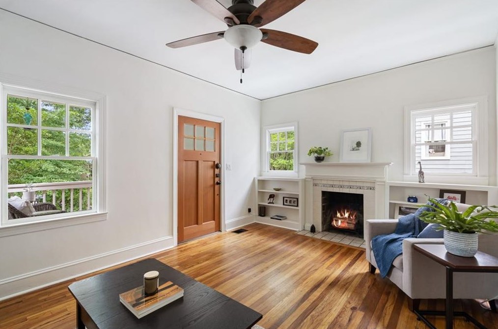 326 Hilldale Dr, Decatur GA  30030-3824 exterior