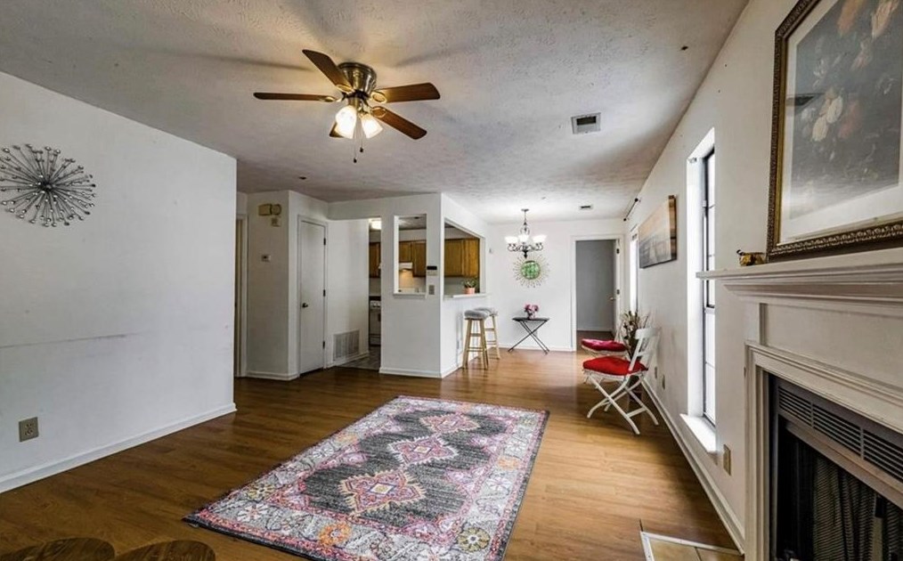 4354 Thunder Fork Dr, Stone Mountain, GA 30083-6307