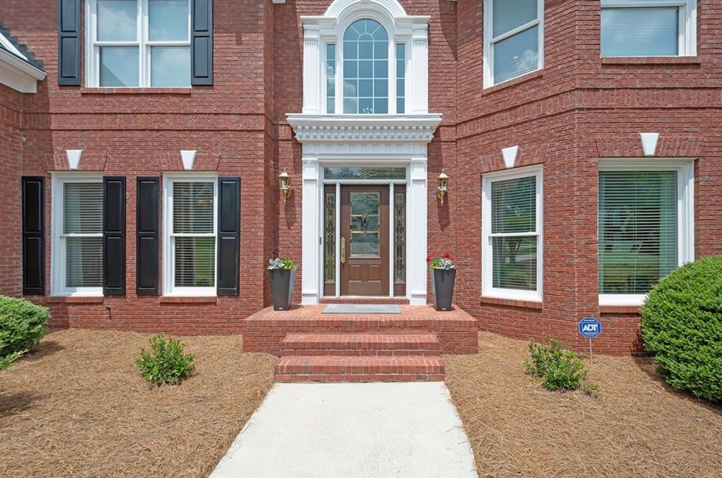 1800 Stepstone Ct, Lawrenceville, GA 30043-7145