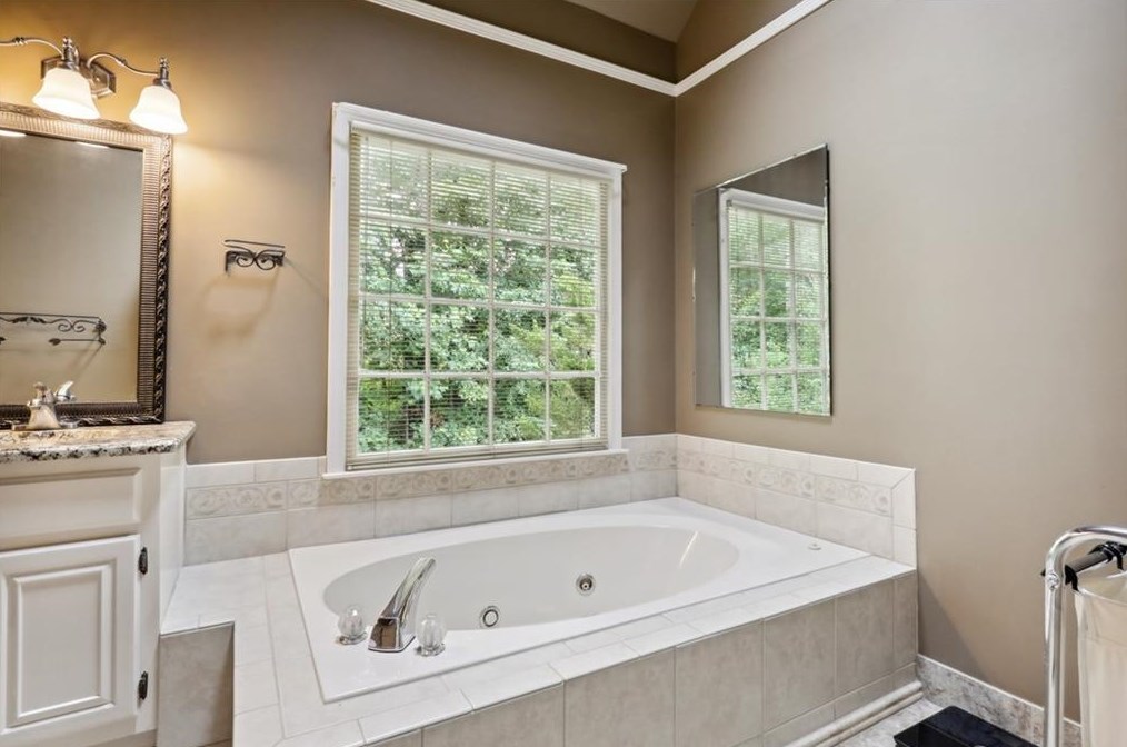 3580 Aubusson Trce, Alpharetta GA 30022-5227 exterior