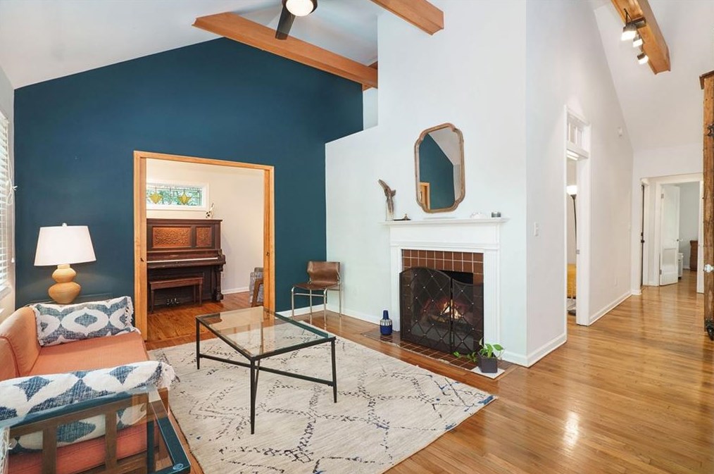 1420 Catherine St, Decatur GA  30030-4505 exterior