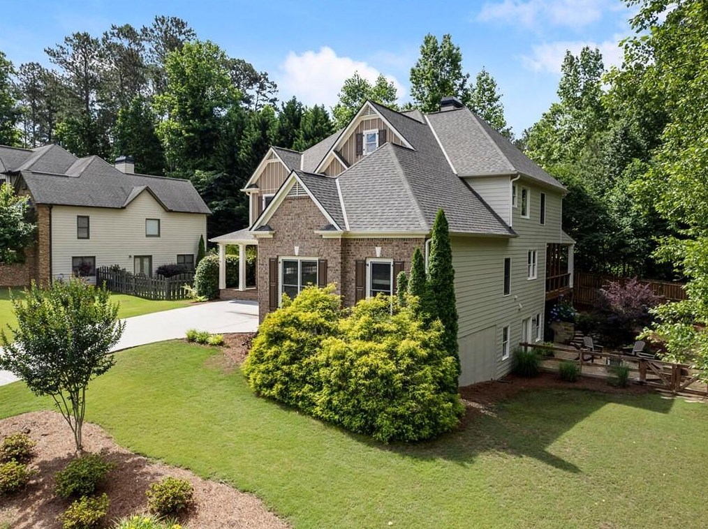 127 Gallery Ct, Acworth, GA 30101-2702