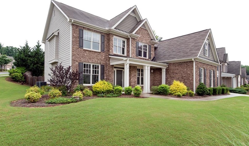 4386 Trilogy Park Trl, Hoschton, GA 30548-1895