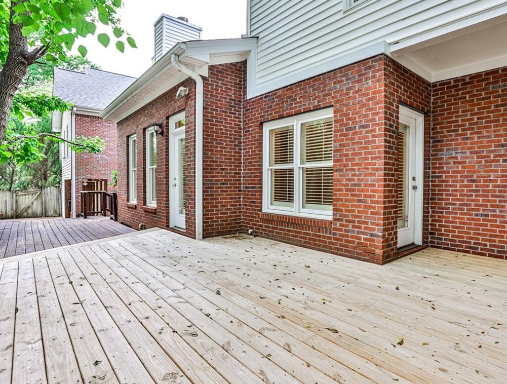 103 Cottonwood Pl, Decatur GA  30030-2973 exterior