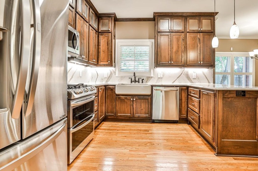 103 Cottonwood Pl, Decatur GA  30030-2973 exterior