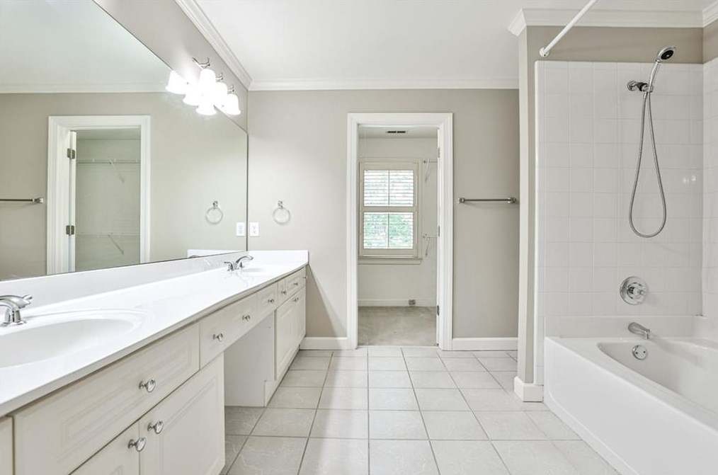 103 Cottonwood Pl, Decatur GA  30030-2973 exterior