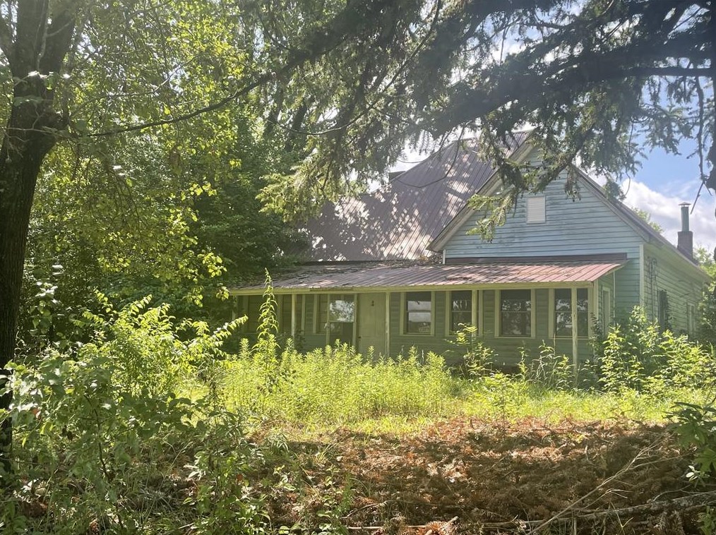 2071 Coldwater Rd, Elberton, GA 30635-3577