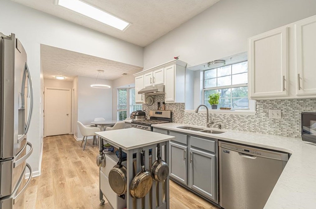 4752 Travistock Pl, Acworth, GA 30102-6447