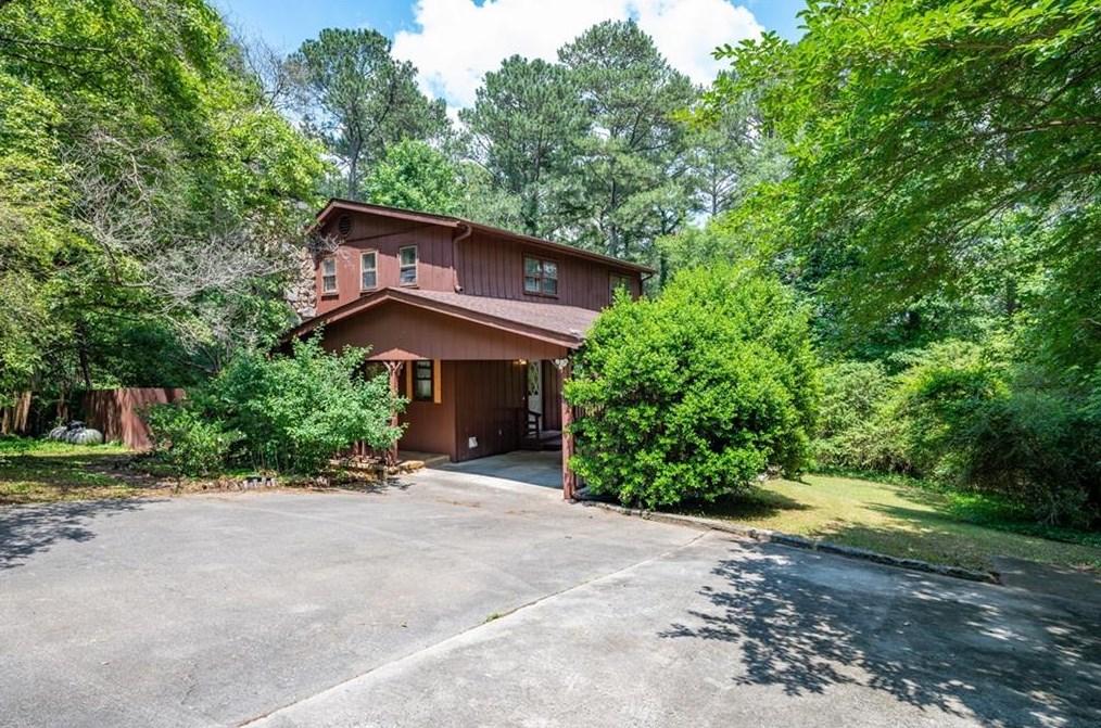 297 Scott Cir Nw, Calhoun, GA 30701