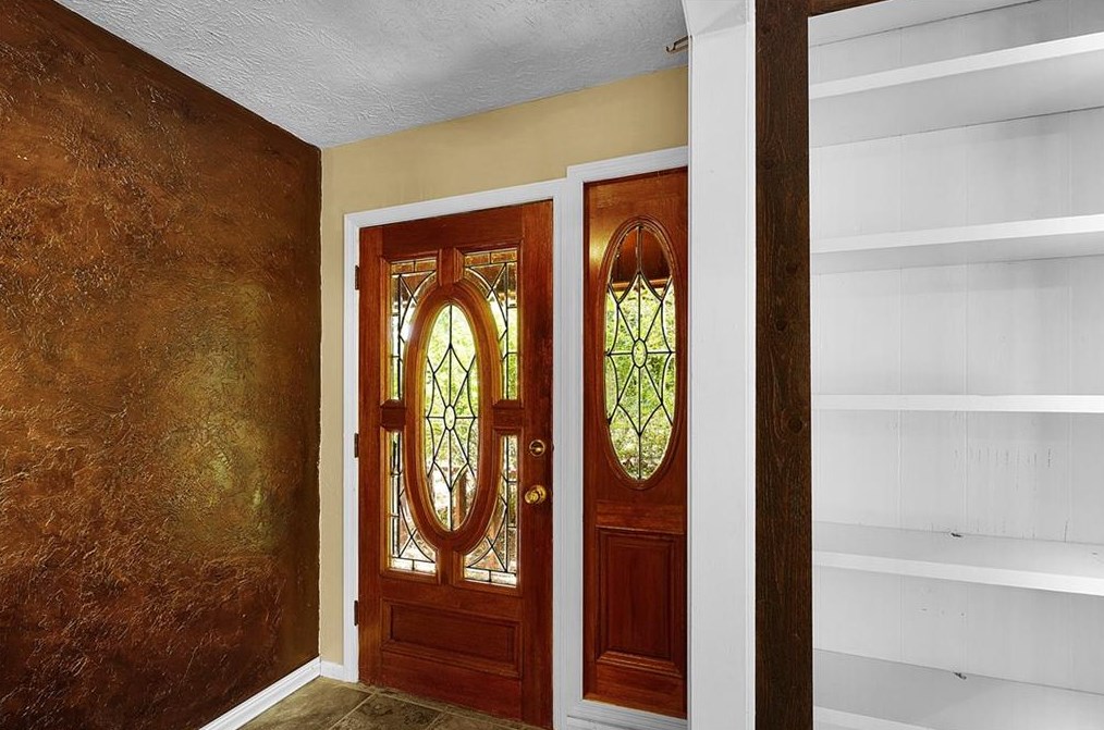 297 Scott Cir, Calhoun GA  30701-7939 exterior