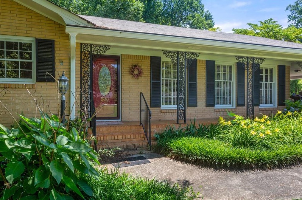 288 Craig Dr, Lawrenceville, GA 30046-4732