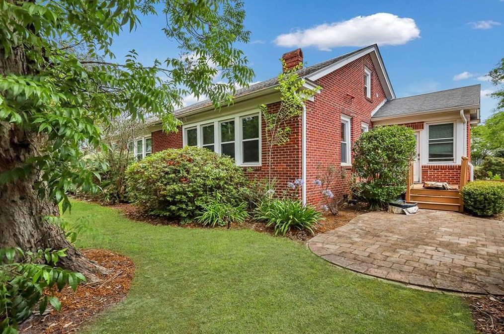 523 53 St, Savannah GA  31405-3511 exterior