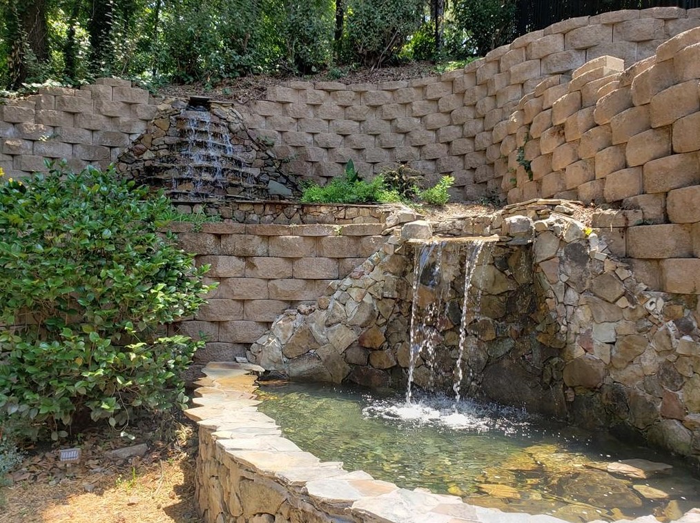 1301 River Green Dr, Atlanta GA 30327-3055 exterior