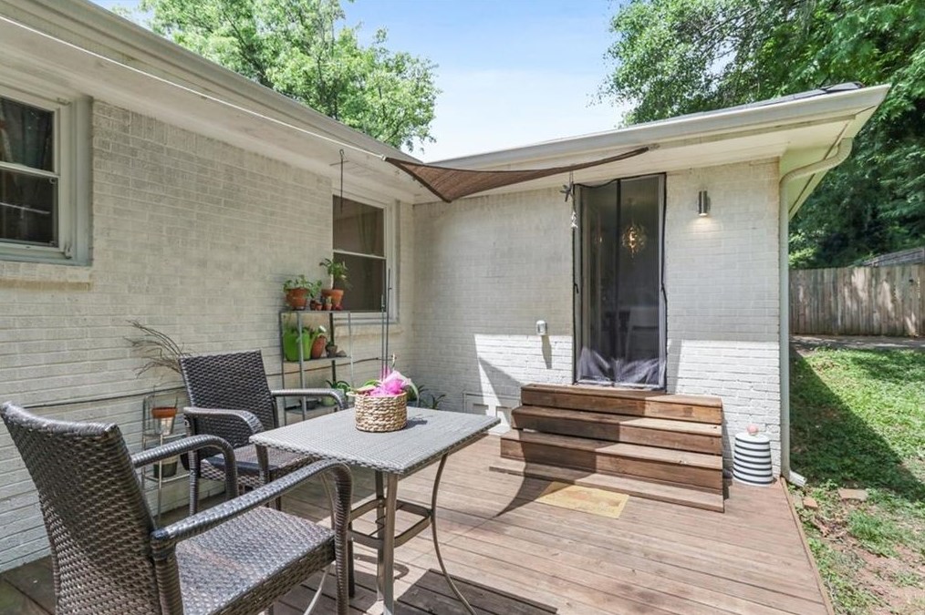 2623 Miriam Ln, Decatur GA  30032-5732 exterior