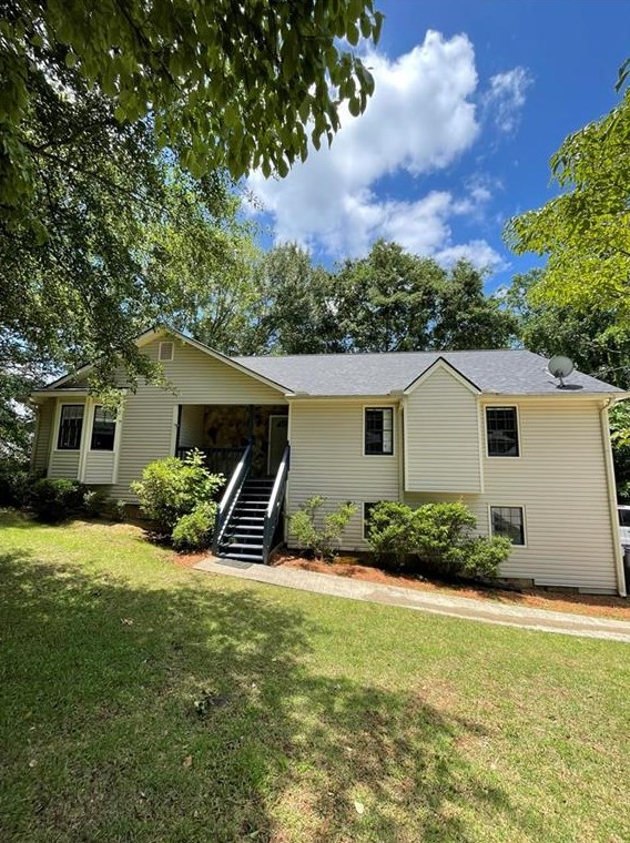 1152 Bailing Dr, Lawrenceville, GA 30043-5294