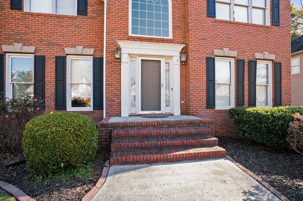1140 Mayfield Manor Dr, Alpharetta, GA 30009-3199