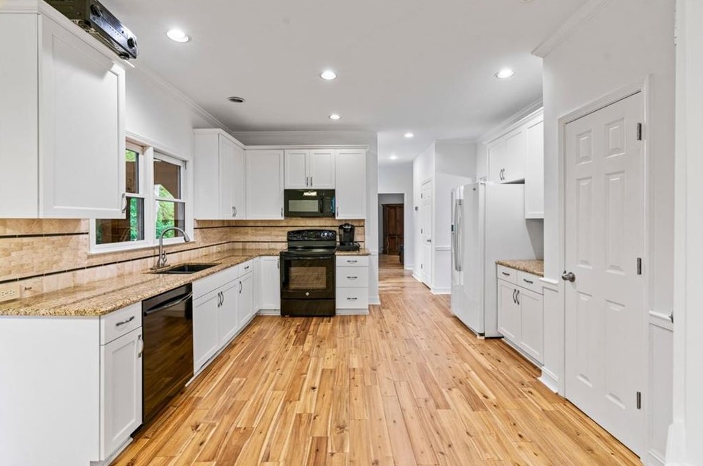 1140 Mayfield Mnr Dr, Alpharetta GA 30009-3196 exterior