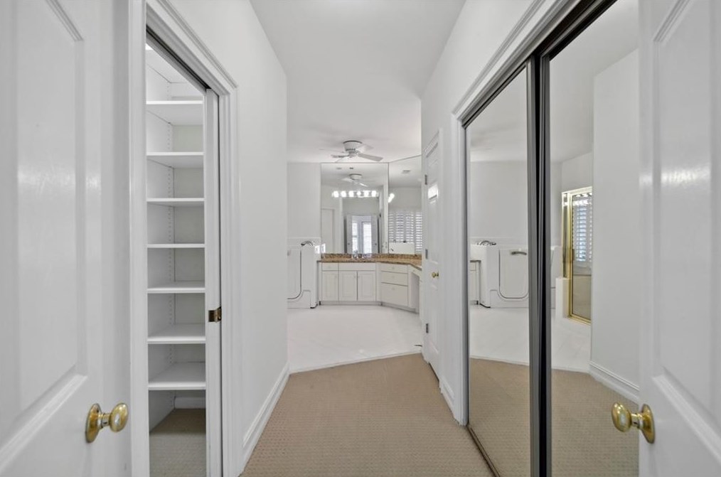 10 Westminster Close Dr, Atlanta GA  30327-1604 exterior