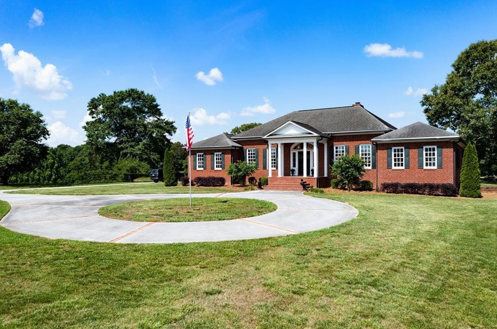222 Popham Rd, Taylorsville, GA 30178