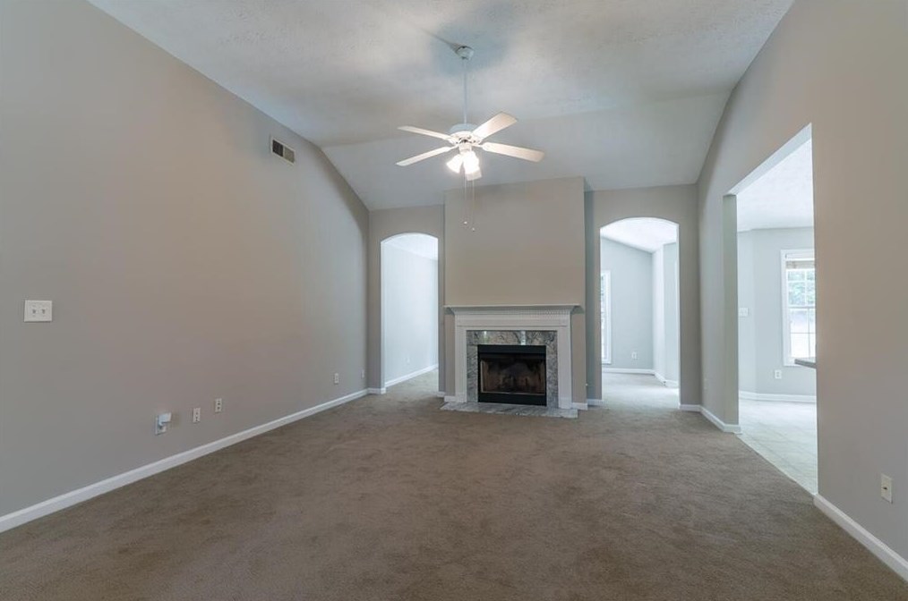 2433 Radcliff Dr, Lawrenceville GA 30043-2002 exterior