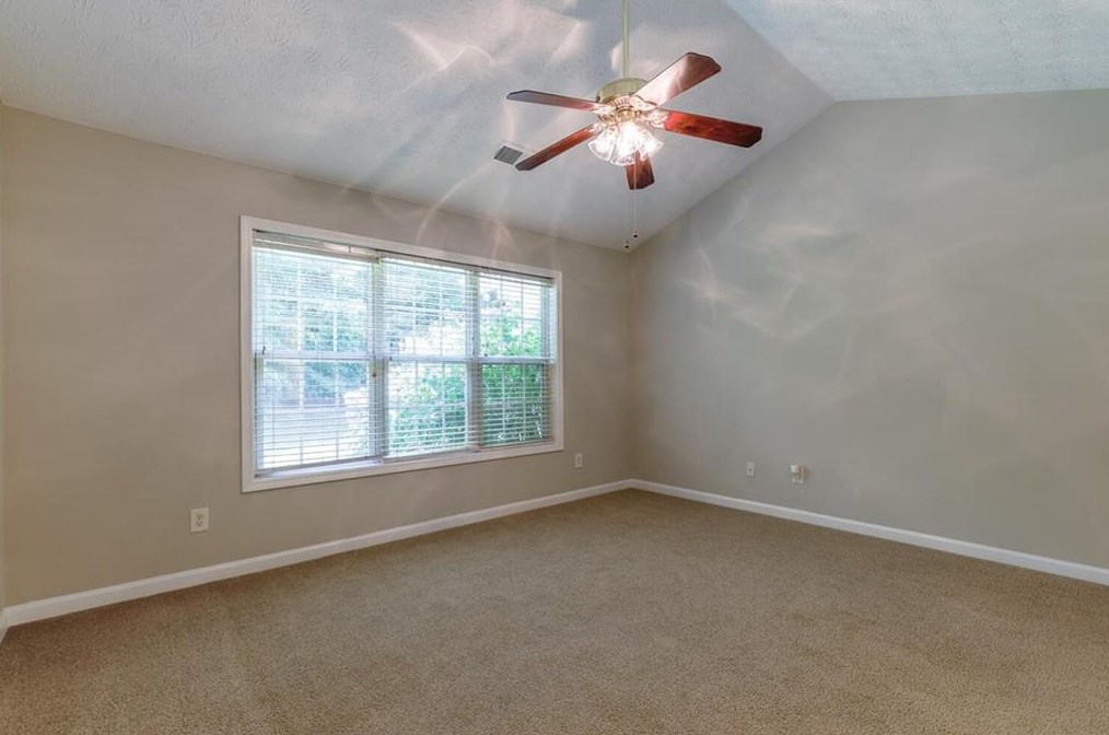 2433 Radcliff Dr, Lawrenceville GA 30043-2002 exterior