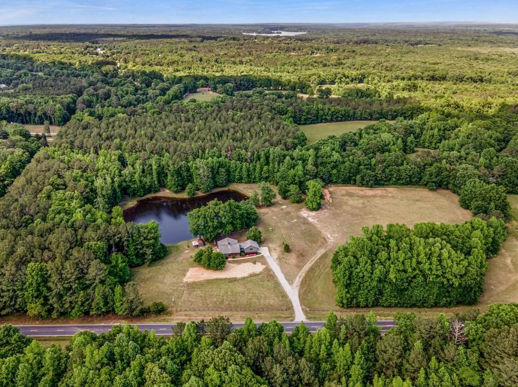 456 W Mcintosh Road W, Brooks, GA 30205
