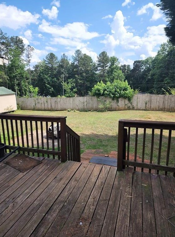 1143 Shoreham Dr, Atlanta GA  30349-5819 exterior