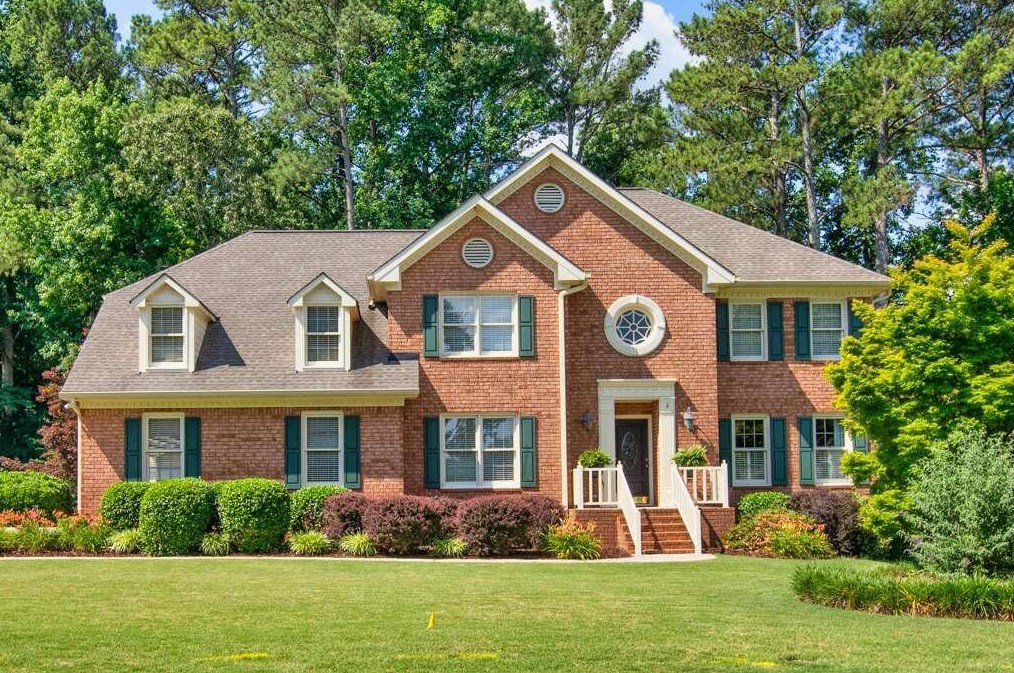 1795 Oak Ridge Cir, Stone Mountain, GA 30087-3287