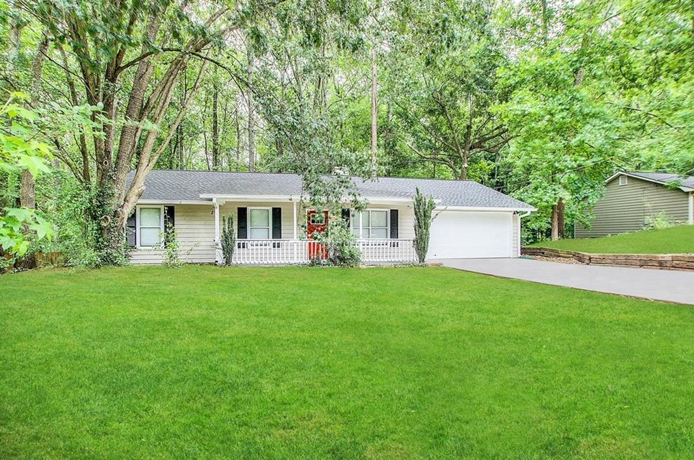 152 Highland Dr, Hiram, GA 30141