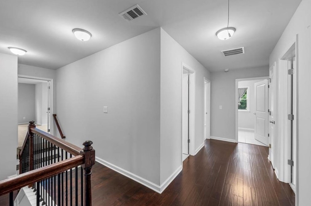 7043 Tree House Way, Flowery Branch GA  30542-7546 exterior