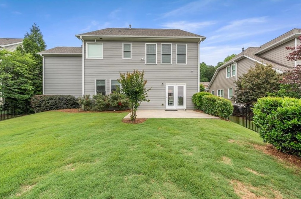 7043 Tree House Way, Flowery Branch GA  30542-7546 exterior