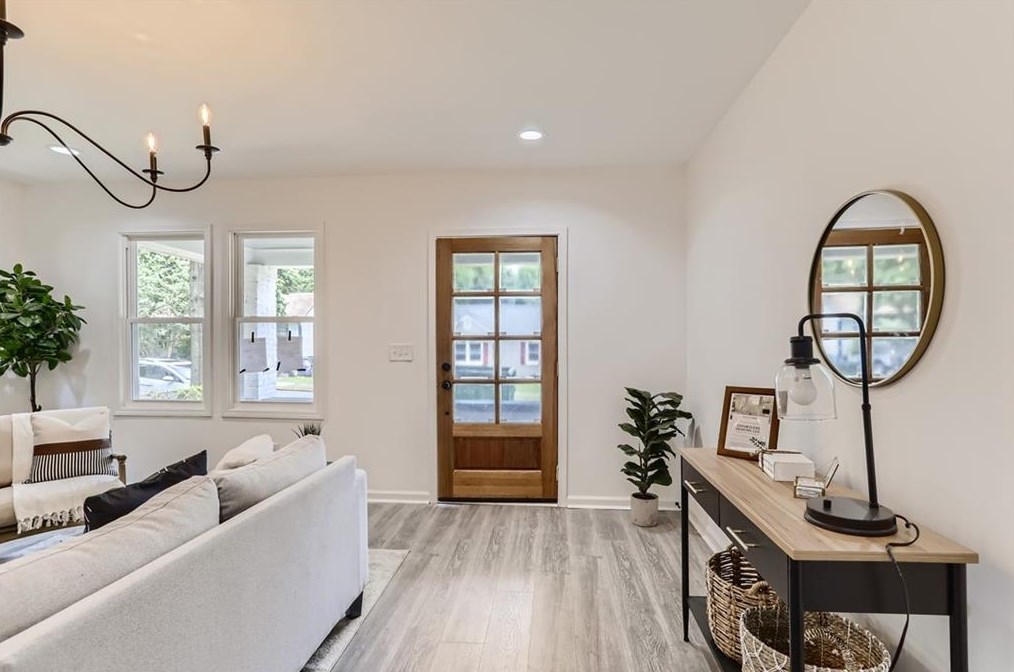 319 Greenwood Ave, Decatur GA  30030-3618 exterior