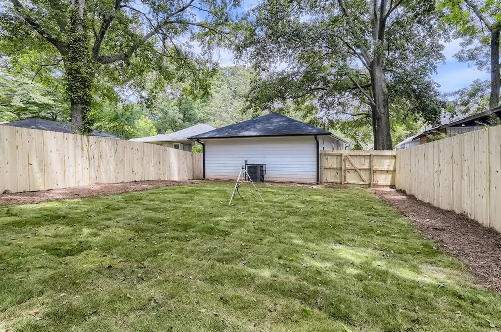 319 Greenwood Ave, Decatur GA  30030-3618 exterior