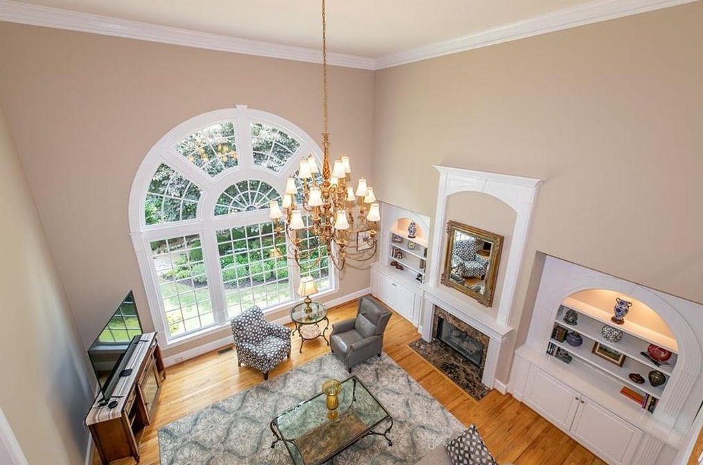 2040 Bent Crk Mnr, Alpharetta GA exterior