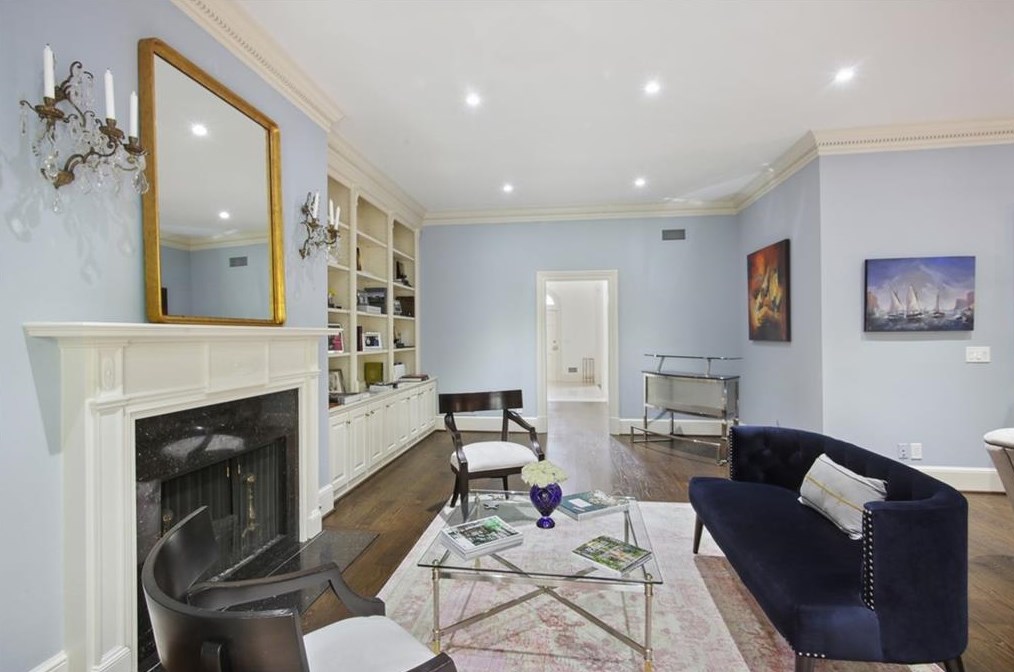 403 Townsend Pl, Atlanta GA  30327-3037 exterior
