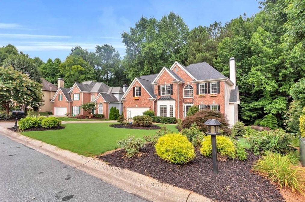 6112 Hadden Hall Ct, Alpharetta, GA 30005-8391
