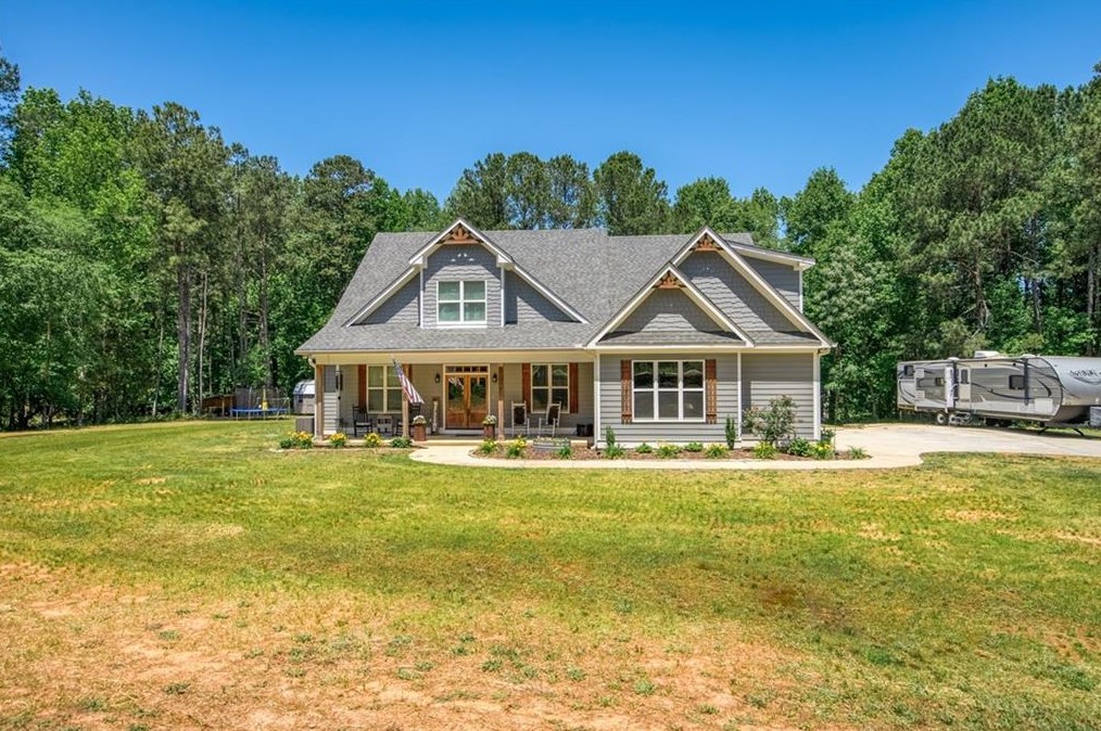 1301 Lipscomb Rd, Social Circle, GA 30025