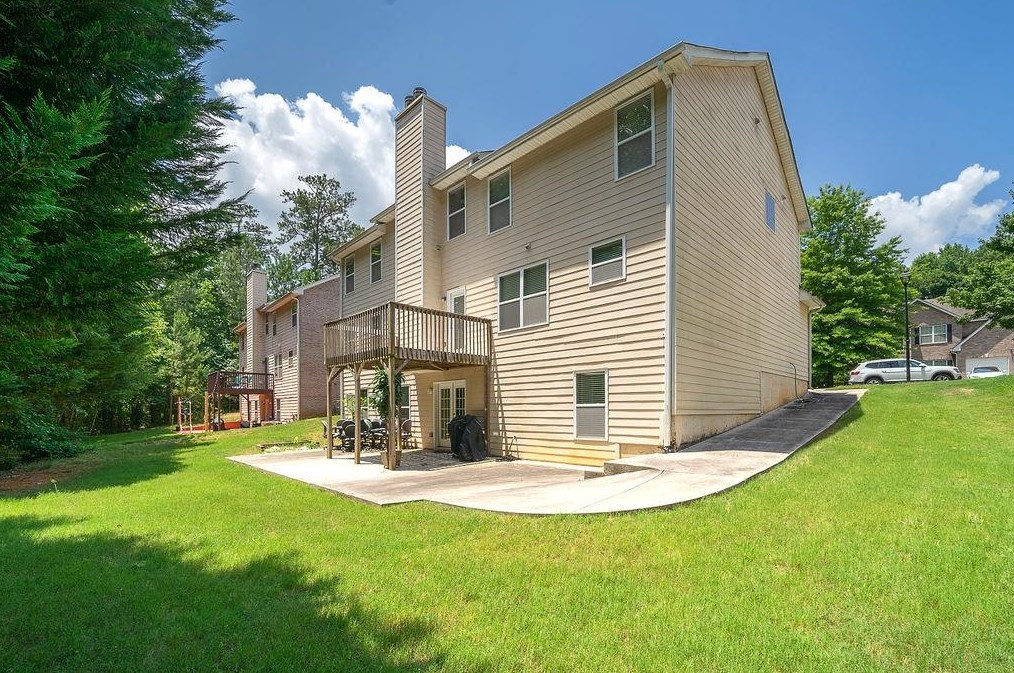 275 Buckingham Ln, Fairburn, GA 30213-6476