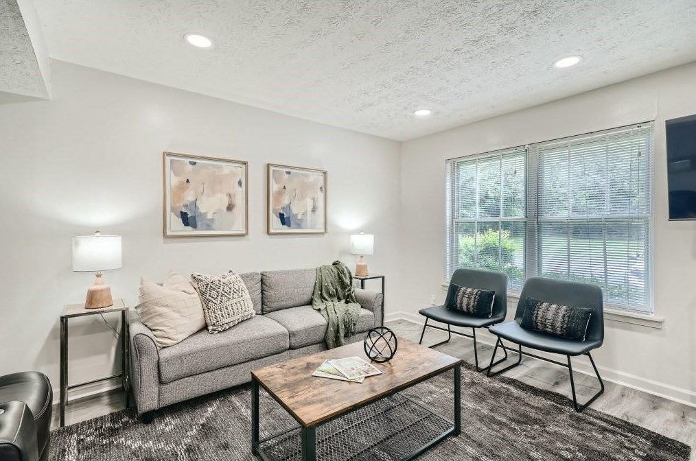 2103 Simsbury Ln, Atlanta GA 30338-6511 exterior