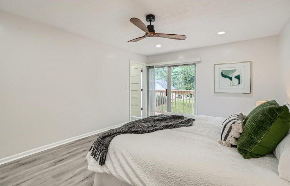 2103 Simsbury Ln, Atlanta GA 30338-6511 exterior