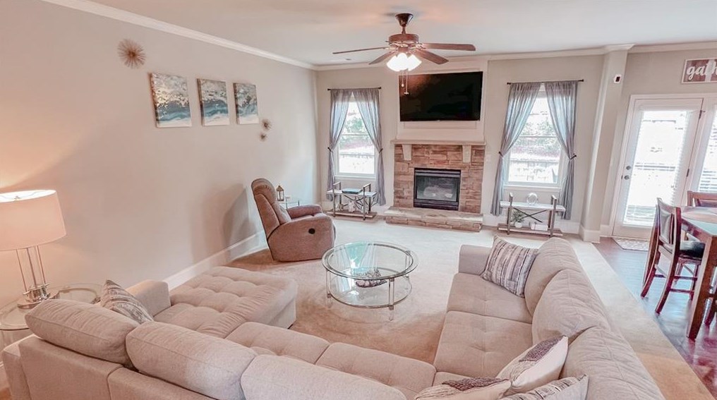 7216 Lake Sterling Blvd, Flowery Branch GA  30542-5007 exterior