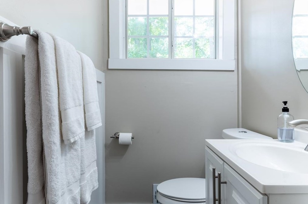 3490 Larkspur Ter, Decatur GA  30032-4841 exterior