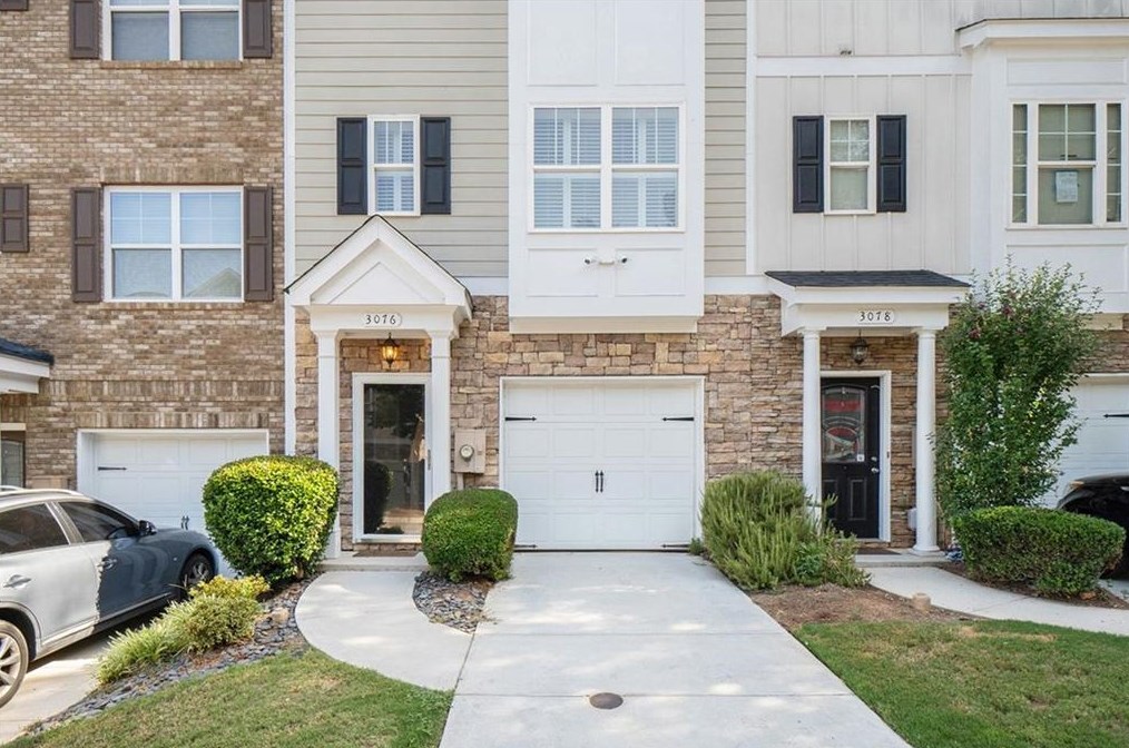 3076 Lauren Parc Rd, Decatur, GA 30032