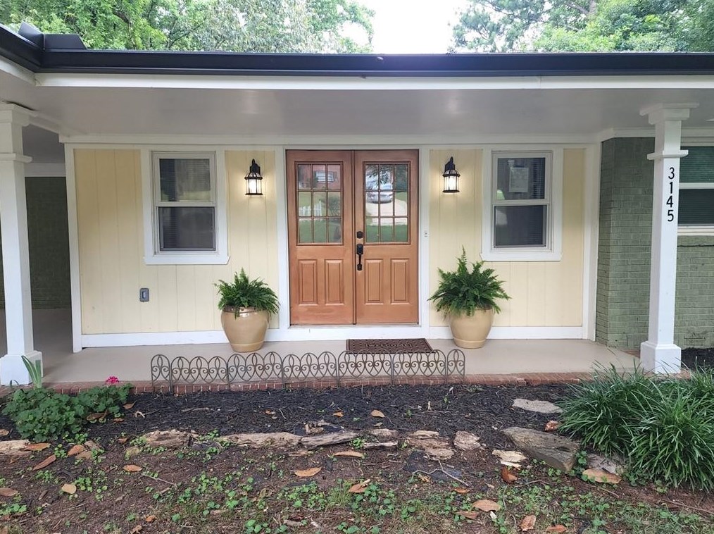 3145 Thrasher Cir, Decatur GA  30032-6731 exterior