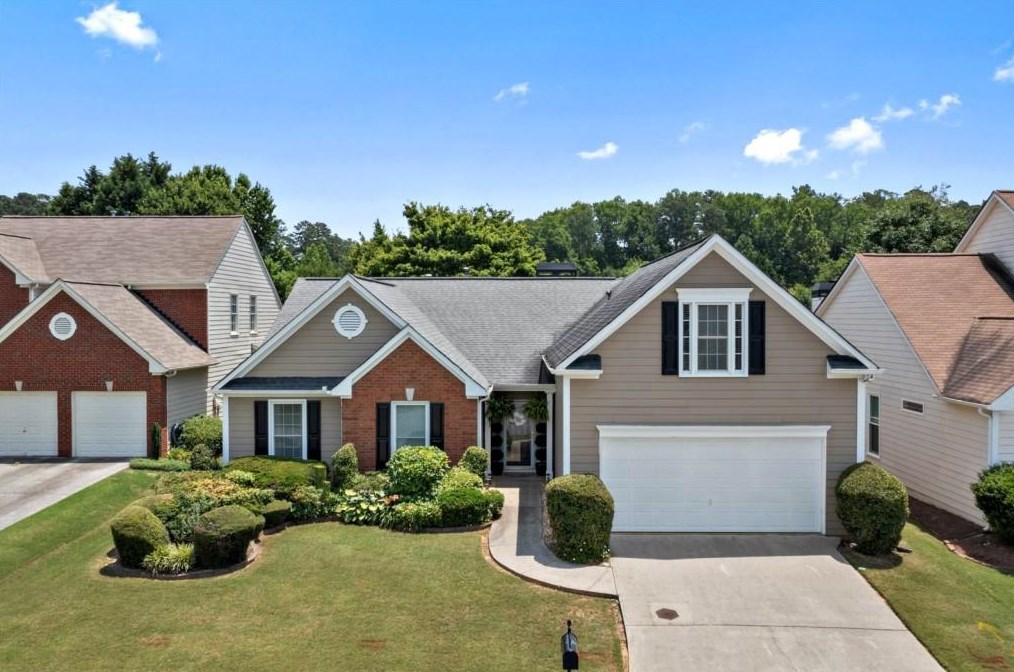 11915 Brisbane Dr, Alpharetta, GA 30009-6512