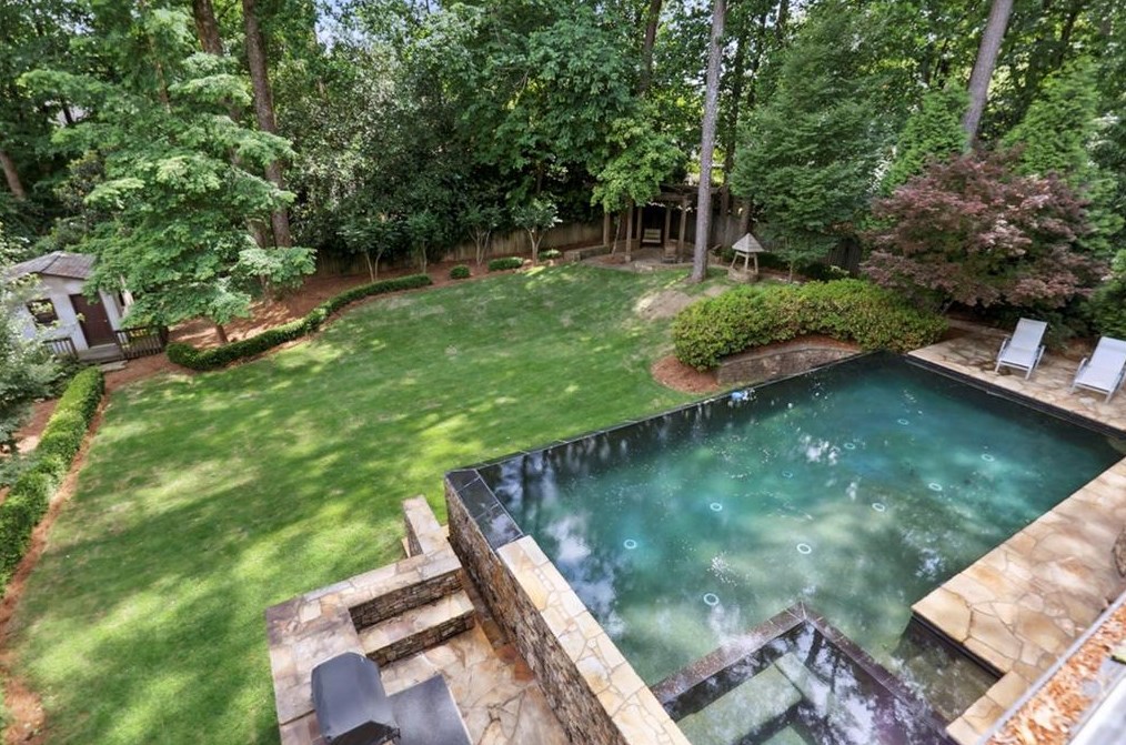 37 Wieuca Rd, Atlanta GA  30342-3217 exterior