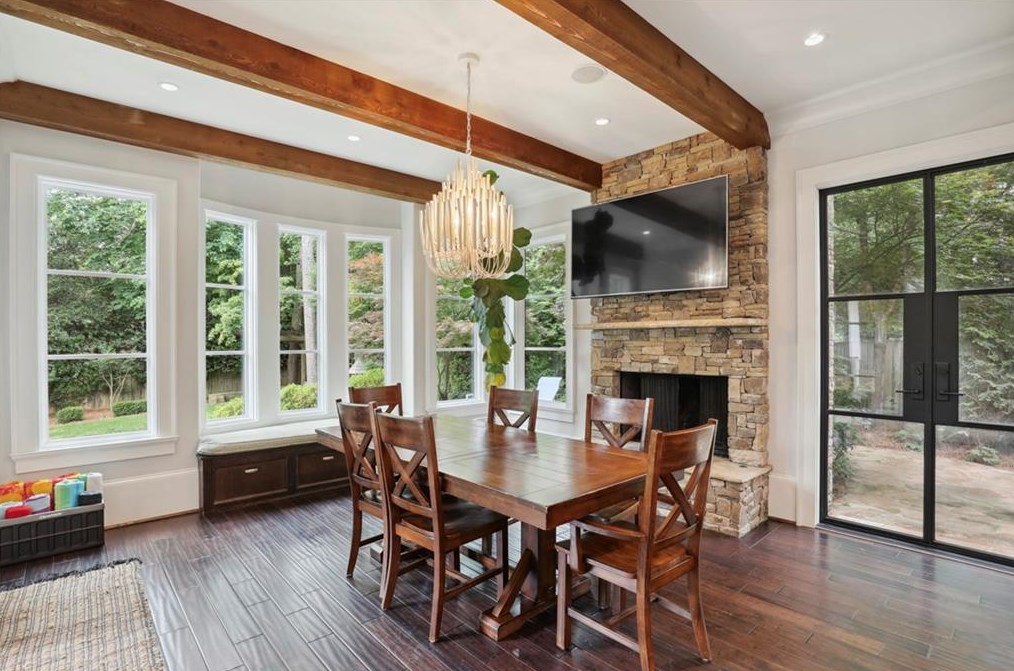 37 Wieuca Rd, Atlanta GA  30342-3217 exterior